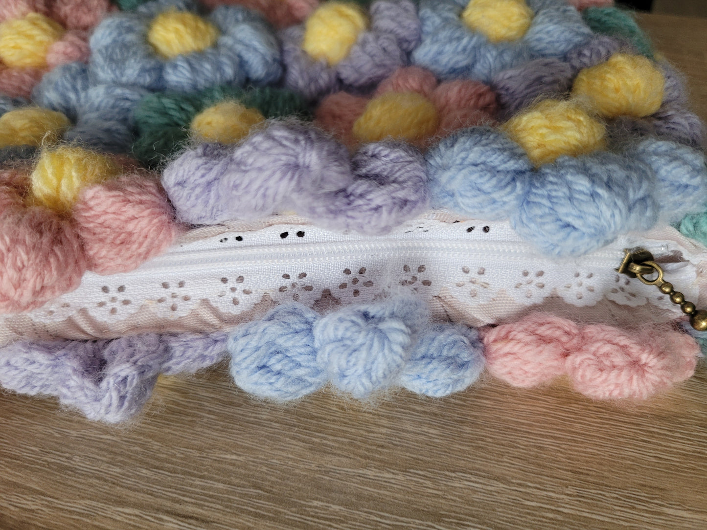 101-Sac Flower Puff