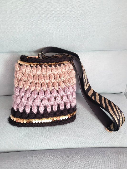 120-Sac Bourse noir/beige à sequins