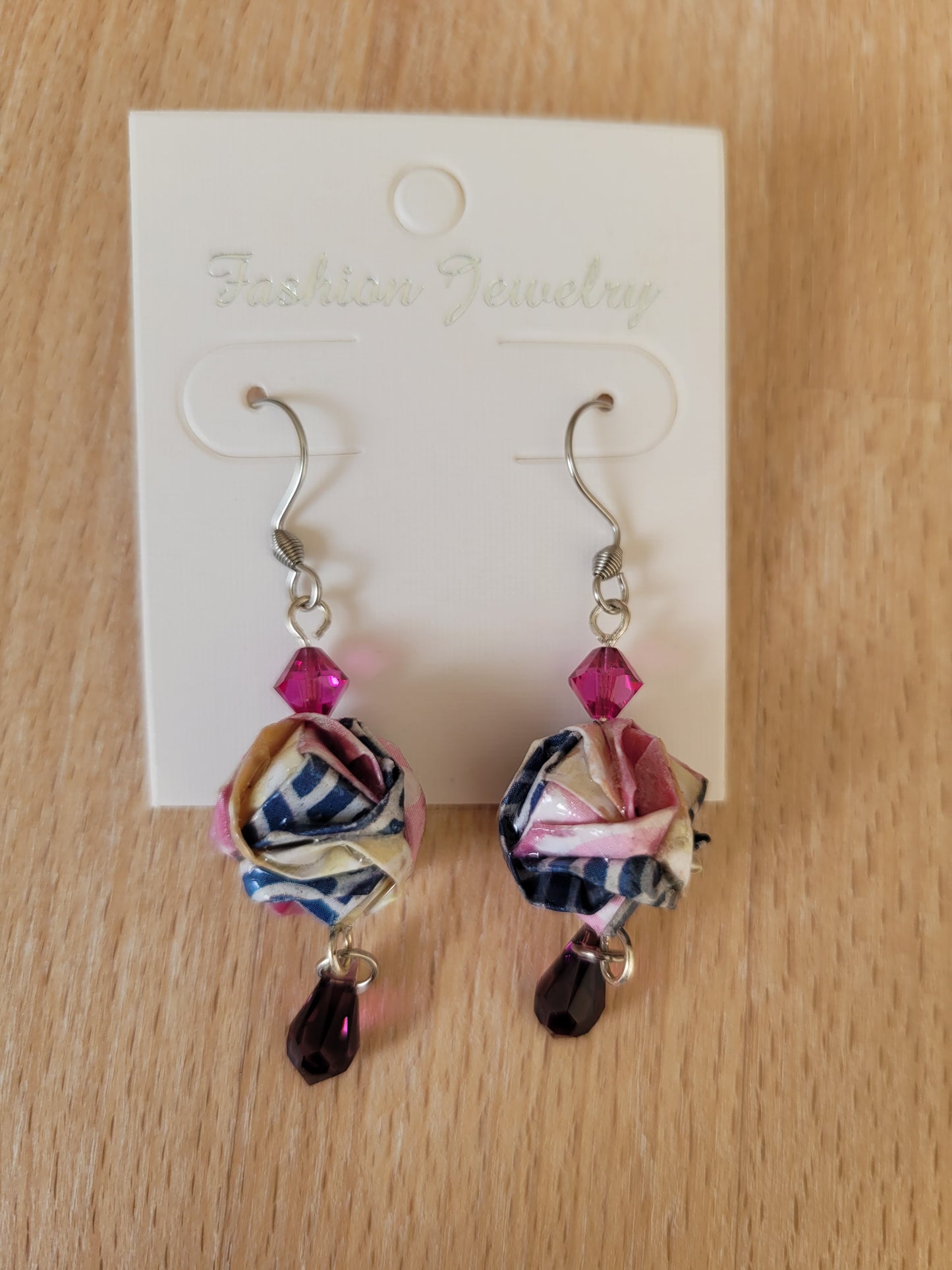 250-Boucles origami et cristaux de Swarovski