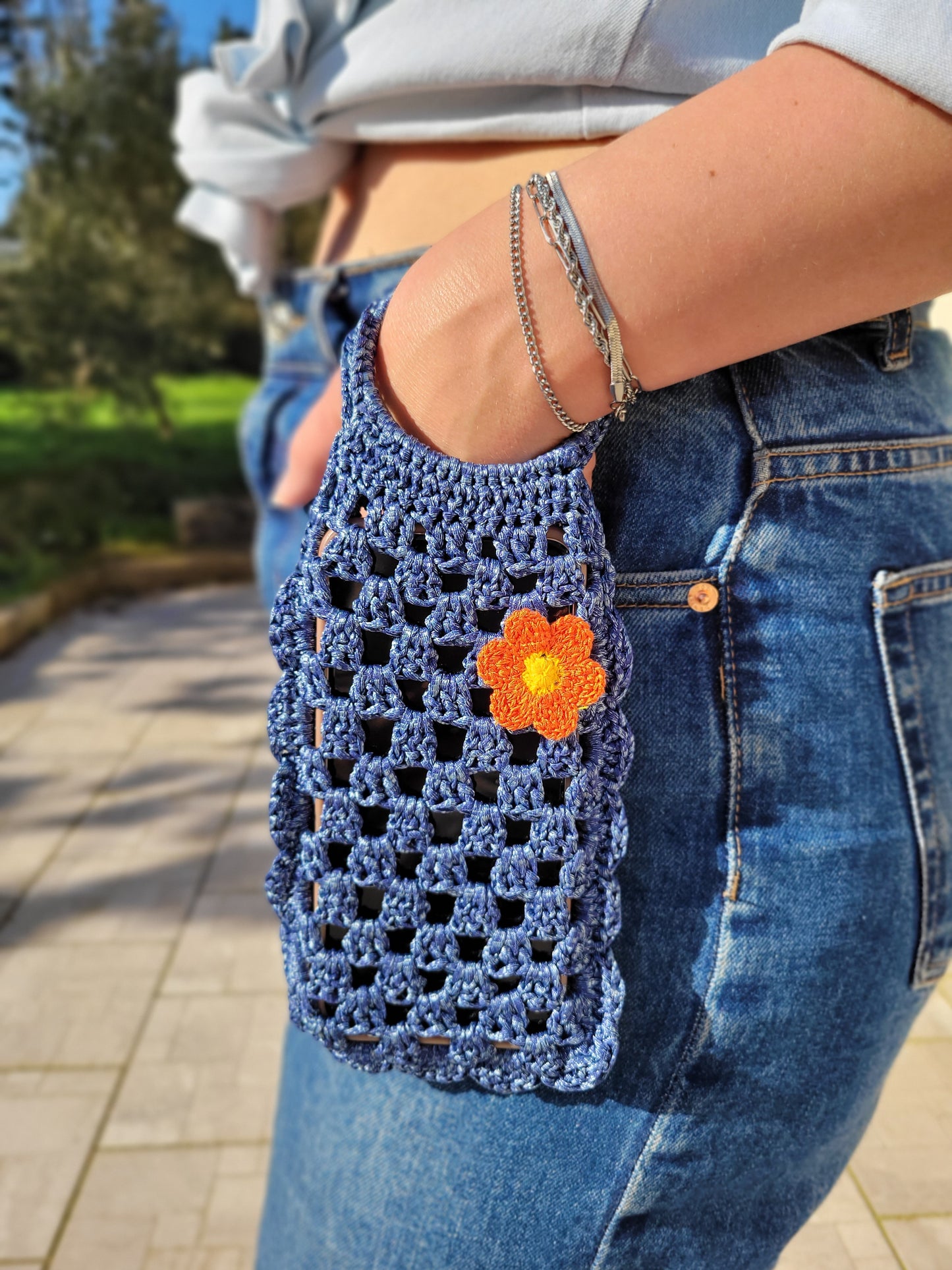 217-Pochette mini "bracelet" bleue