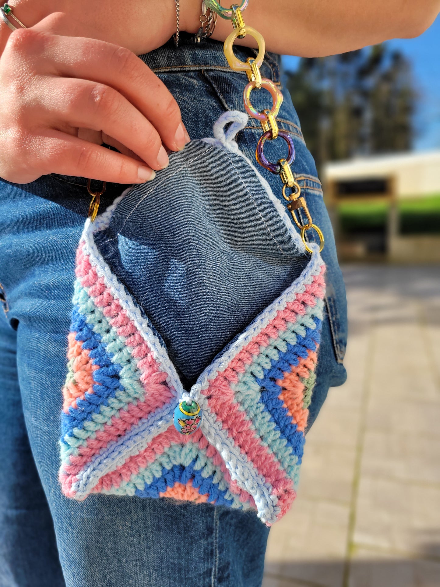 215-Pochette Granny bleue et multicolore