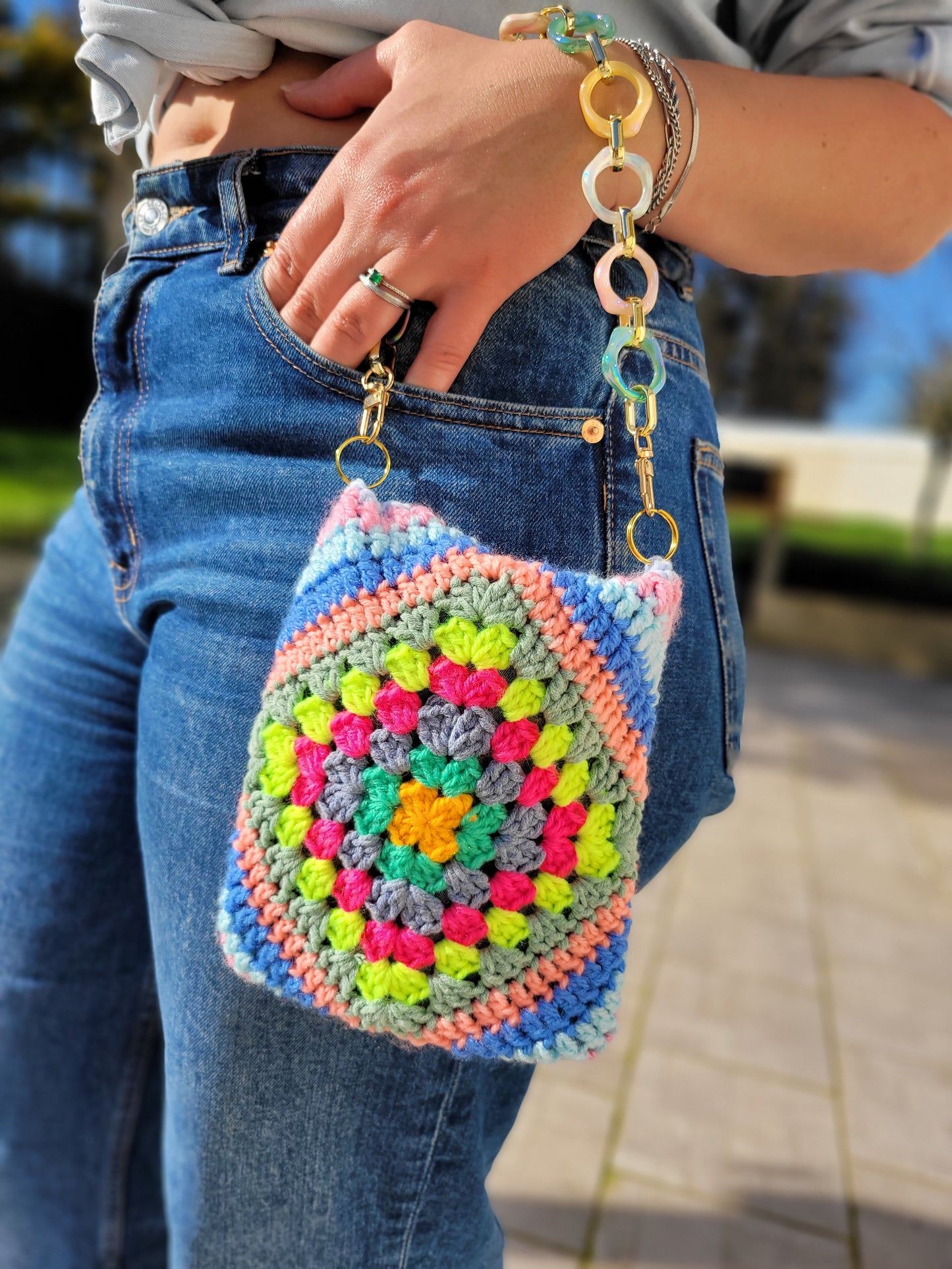 215-Pochette Granny bleue et multicolore