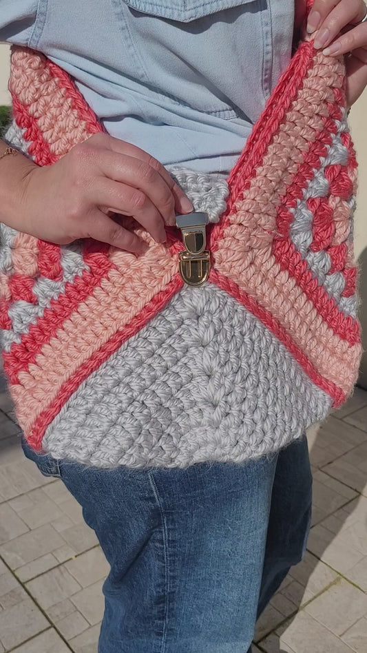 132-Sac besace gris et corail