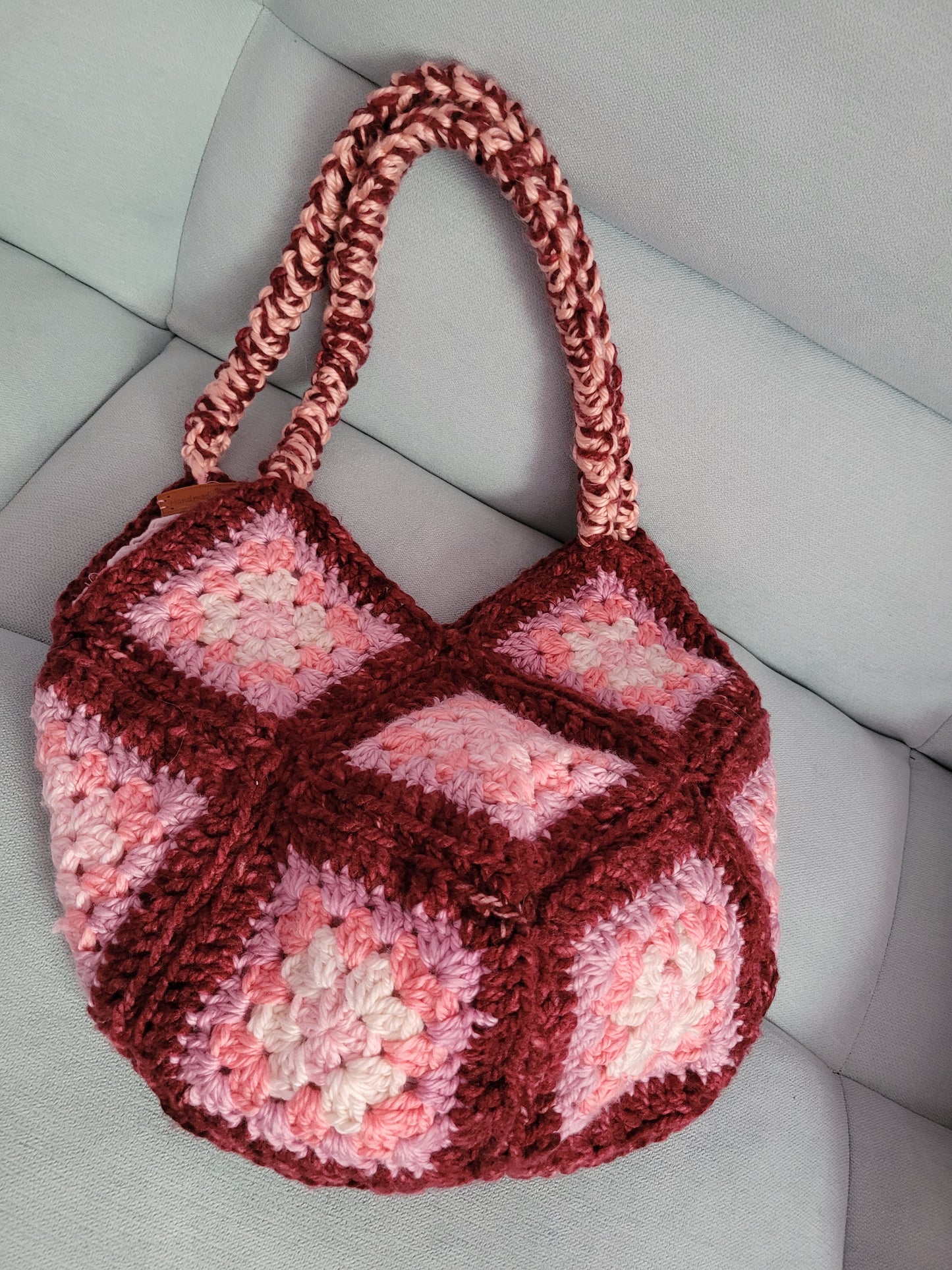 135-Sac besace Granny Violine et rose
